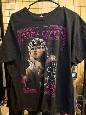 Selina Gomez concert tshirt